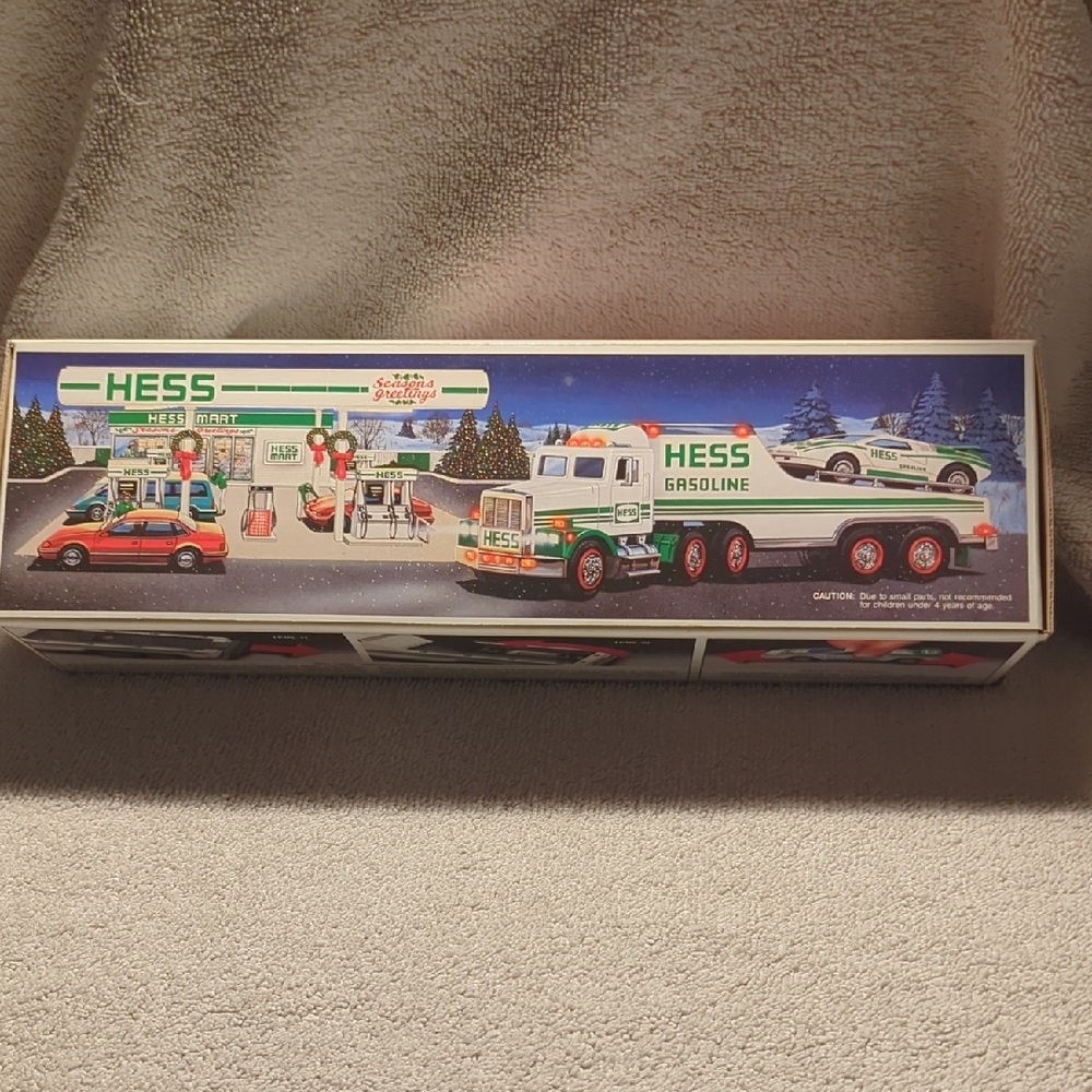 Hess  1991 Toy Truck and Racer  Set - Green and White